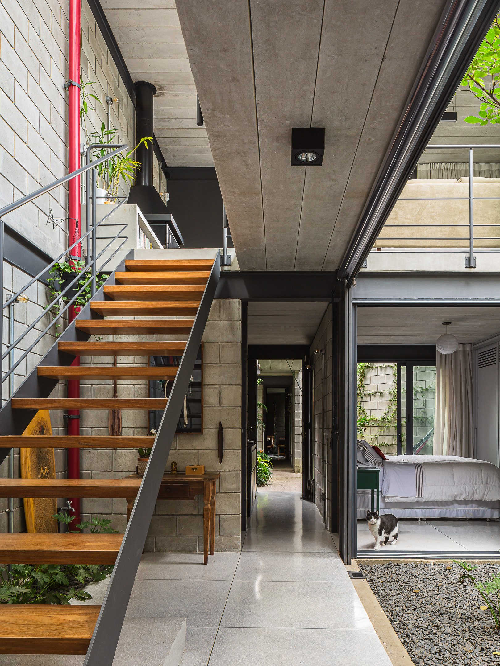 Featured image for “Ubaíra house in São Paulo, Brazil”